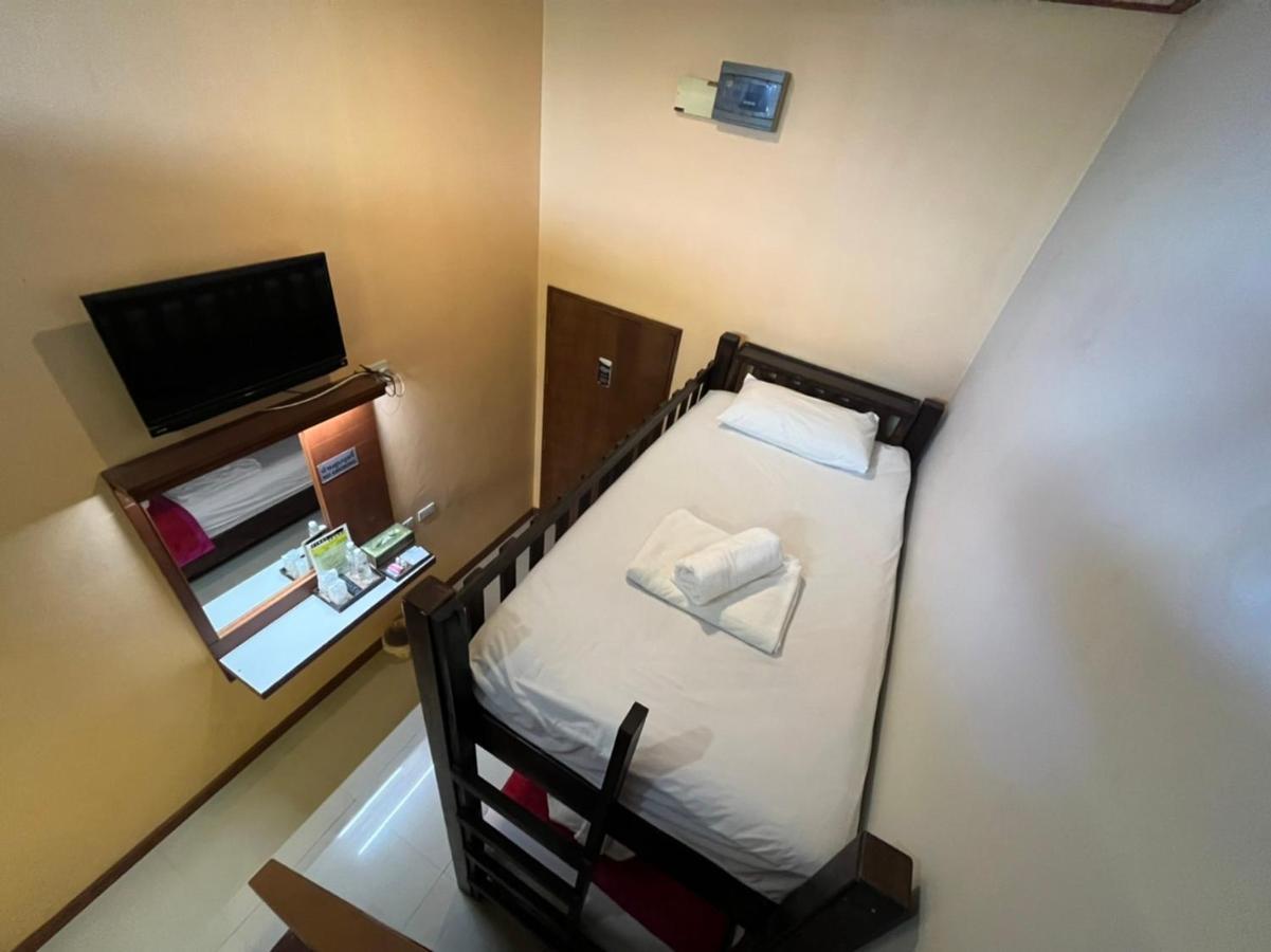 First And Frang Hotel - Koh Phangan Thong Sala Exterior photo